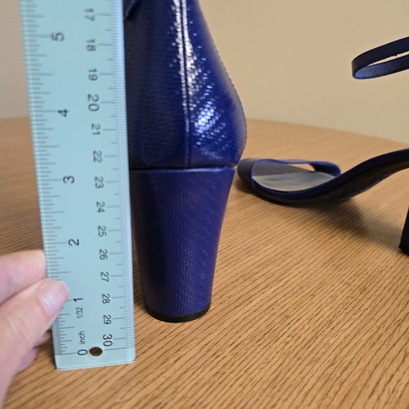 Womens Fiori size 9 royal blue dress sandals - Picture 4 of 7